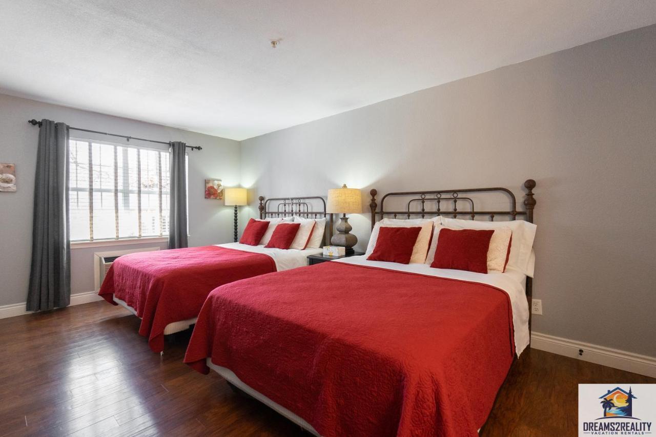2Br Walk-In Condo - Near The 76 Strip - Free Wifi - Pool - Free Tickets Included - Clb-3 Branson Kültér fotó