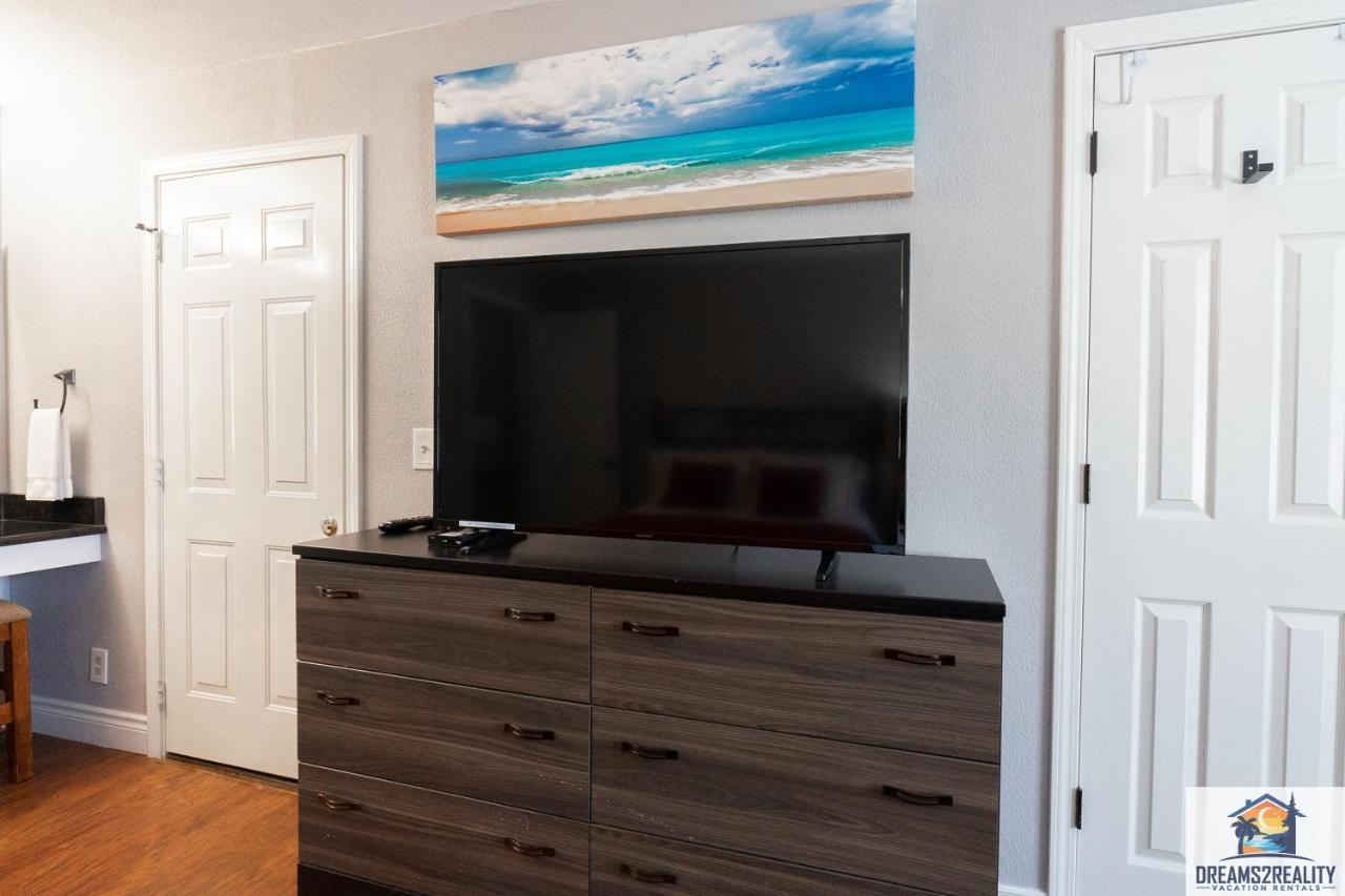 2Br Walk-In Condo - Near The 76 Strip - Free Wifi - Pool - Free Tickets Included - Clb-3 Branson Kültér fotó